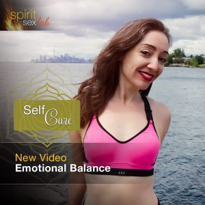 Self-care Emotional Balance - Smiling woman outdoors